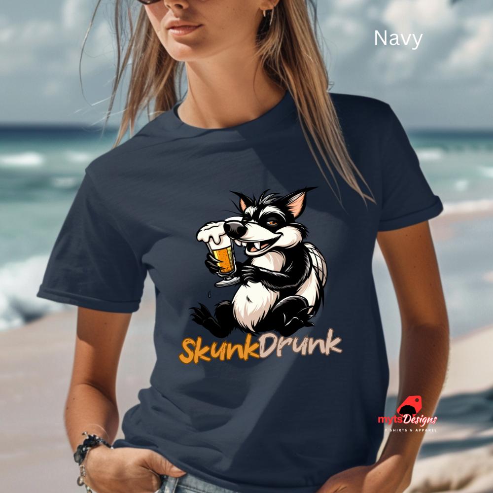 Funny Party Shirt, Drunk skunk shirt,Unisex shirt,Shirts for Him/her, Funny animal Shirt