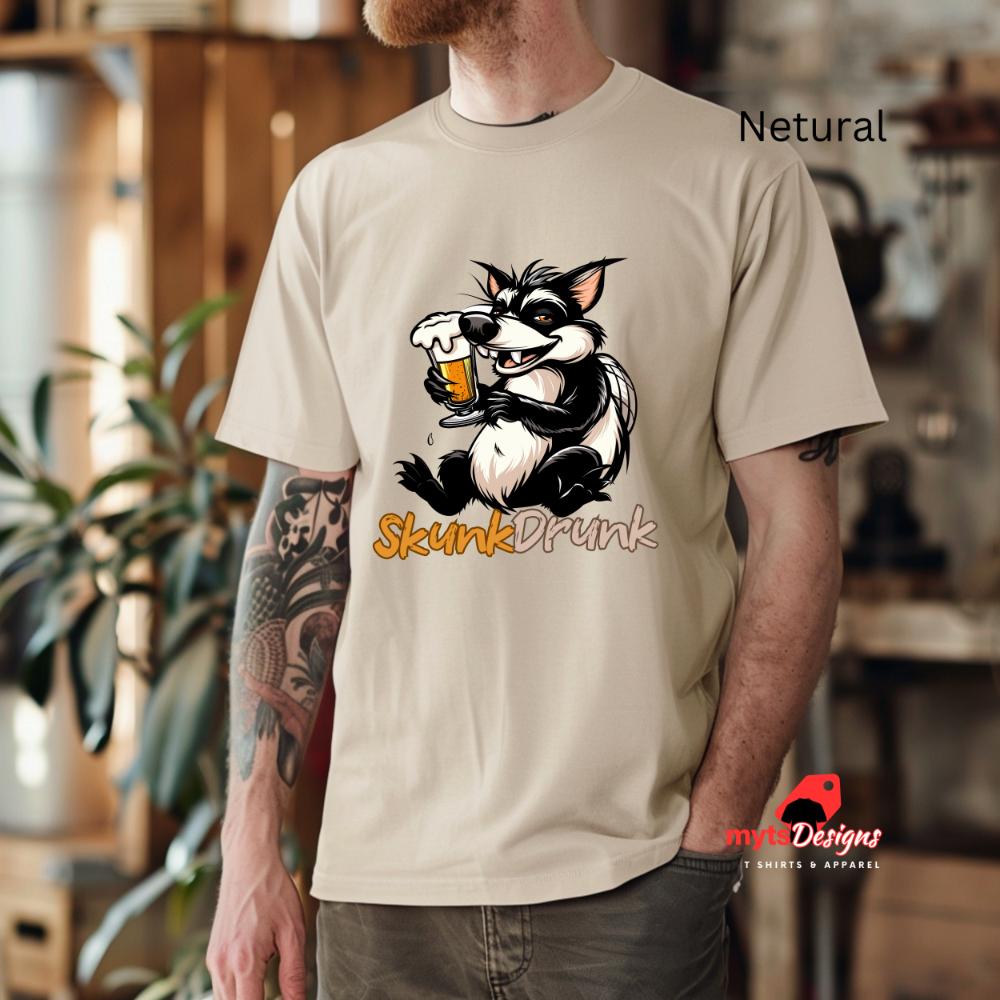 Skunk Drunk Party T-Shirt - Funny Animal Tee