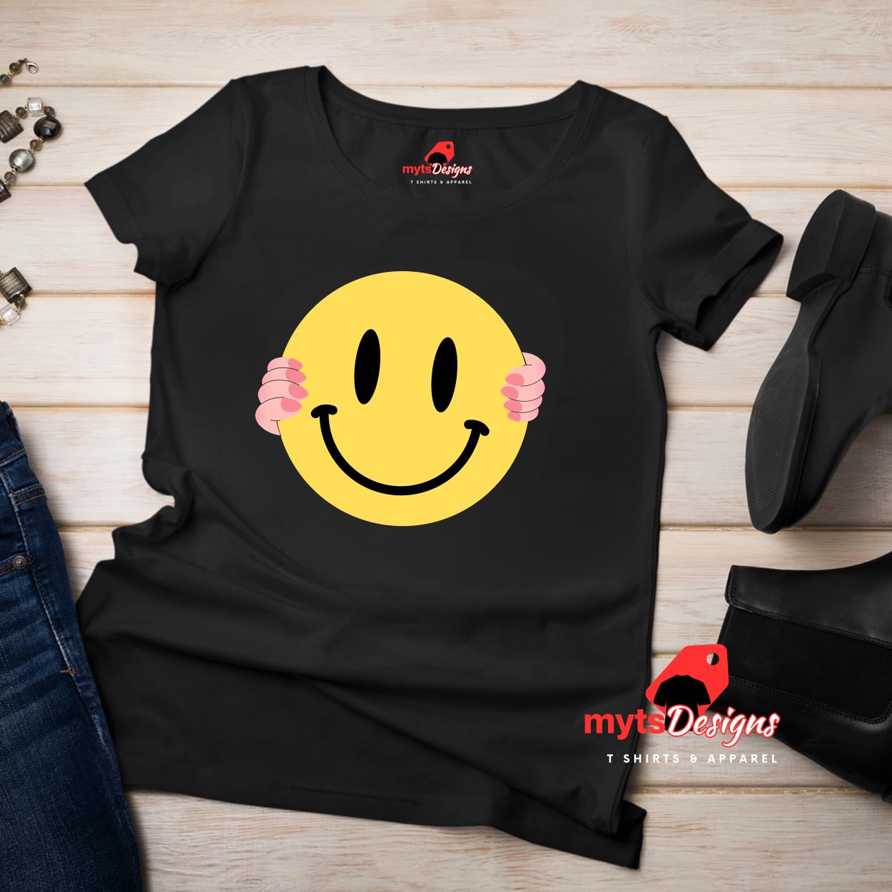 Happy Unisex T-Shirt – Smiley Face Design for All Ages