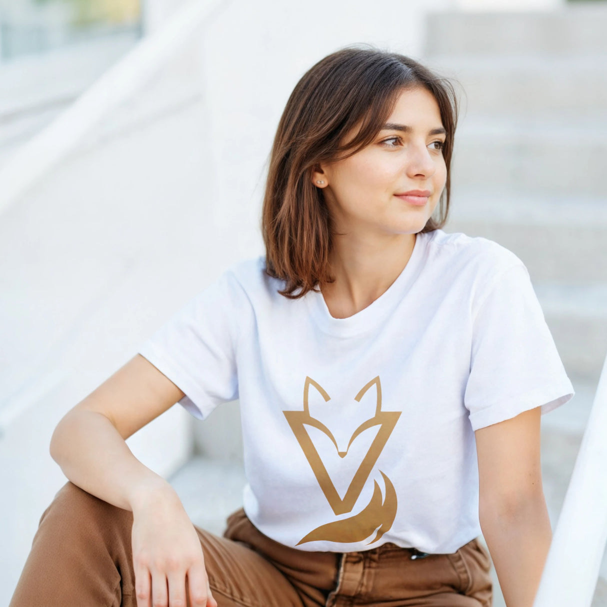 Vixen Minimalist Fox T-Shirt | Modern Women's Graphic Tee